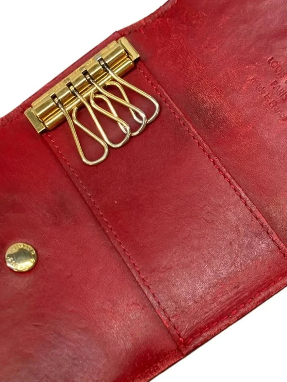 LOUIS VUITTON Multicles 4 M91976 Pomme d'Amour Monogram Vernis TS2190 Key Case